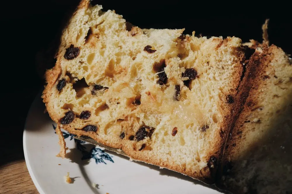POLI 1898 義大利聖誕麵包 Panettone 切面